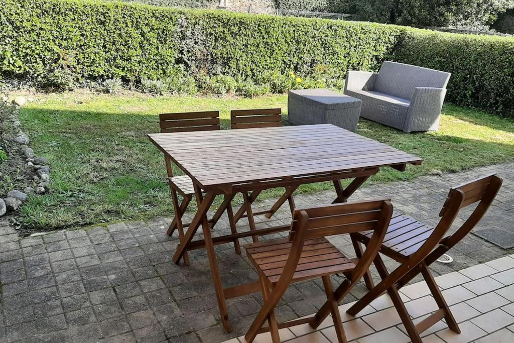 Hyper Centre De Sarzeau, Grand Appartement Au Calme Avec Jardinet Eksteriør billede